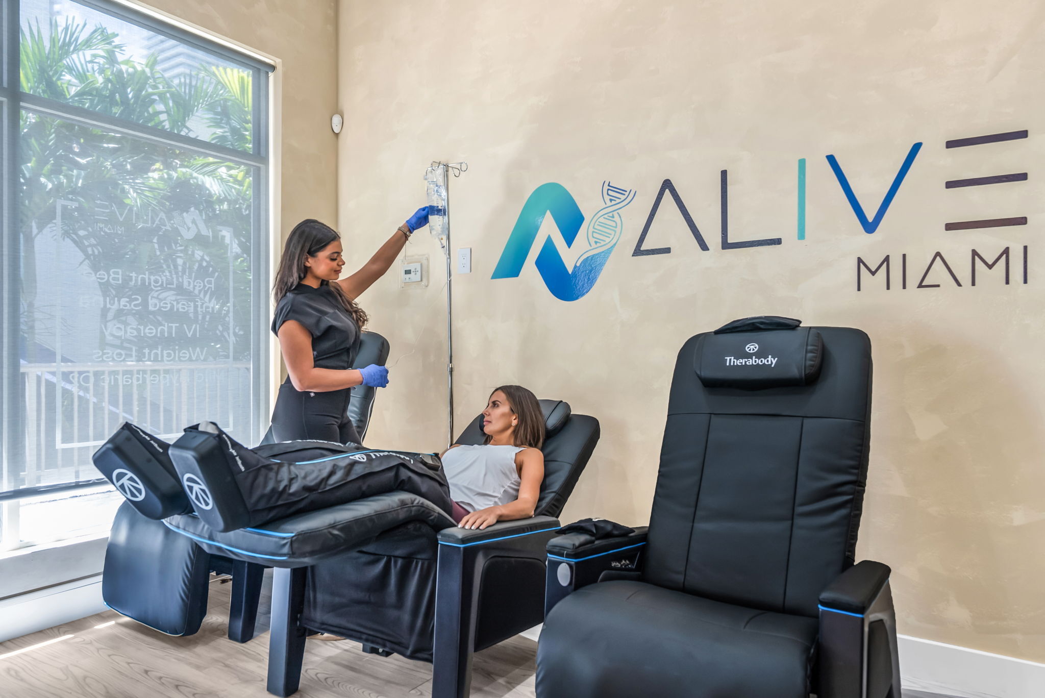 Alive IV Therapy with Compression